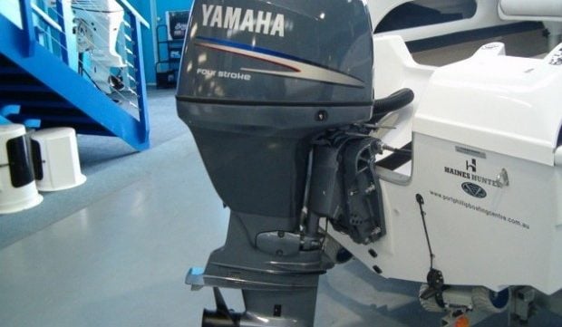 2010-2011 Yamaha F225, F250, F300 4-Stroke Outboard Service Repair Manual