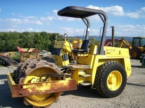 bomag bw142 d 2 drum parts manual 1.jpg