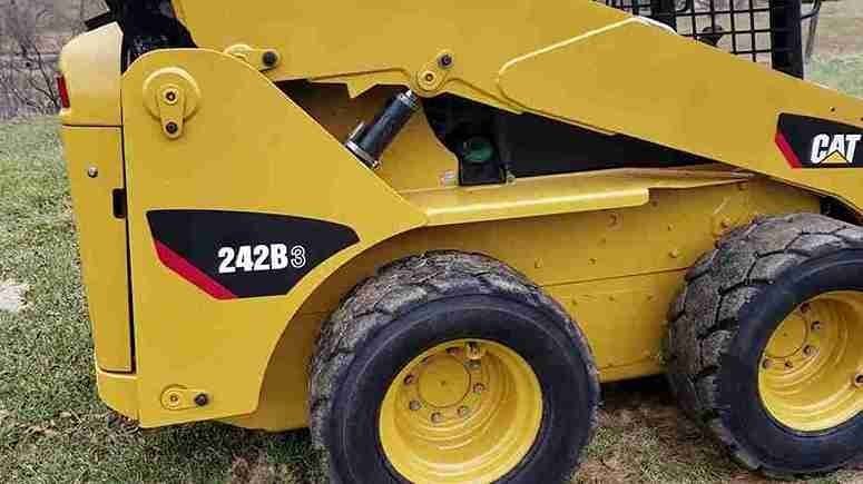 caterpillar 242b3 service repair manual.jpg