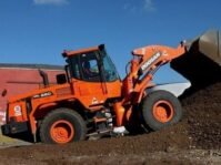 daewoo doosan dl220 wheeled loader service parts catalogue manual.jpg