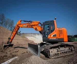 daewoo doosan dx235lcr track excavator service manual free.jpg