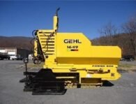 gehl 1639 1649 powerbox propelled paver parts manual.jpg