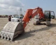 hitachi zaxis 270 3 hydraulic excavator workshop service manual.jpg