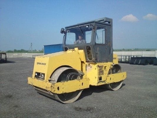 jcb vibromax 752 tandem drum roller service manual.jpg