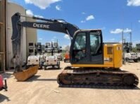 john deere 135d compact excavator operation and test technical manual.jpg
