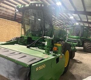 john deere 215 self propelled windrower operators manual.jpg