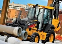 john deere 310sk 410k.jpg