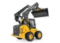 john deere 330g and 332g skid steer.jpg