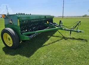 john deere 8000 grain drills technical manual tm1131.webp