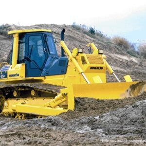 komatsu d65e 12 sn 60001 up service operating manual 1.jpg