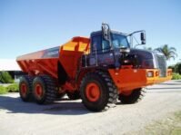 komatsu hm400 2 articulated.jpg