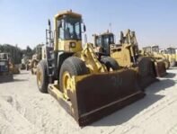 komatsu wd500 3 wheel dozer .jpg