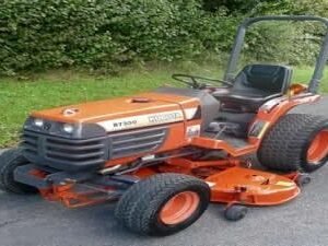 kubota b7300 tractor mower service repair manual free.jpg