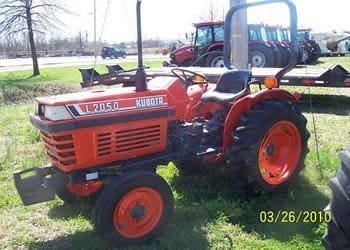 kubota l2050 tractor mower service manual free.jpg