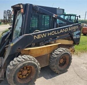 new holland lx885.jpg