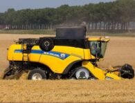 new holland cx8080 combine illustrated parts catalog manual download.jpg