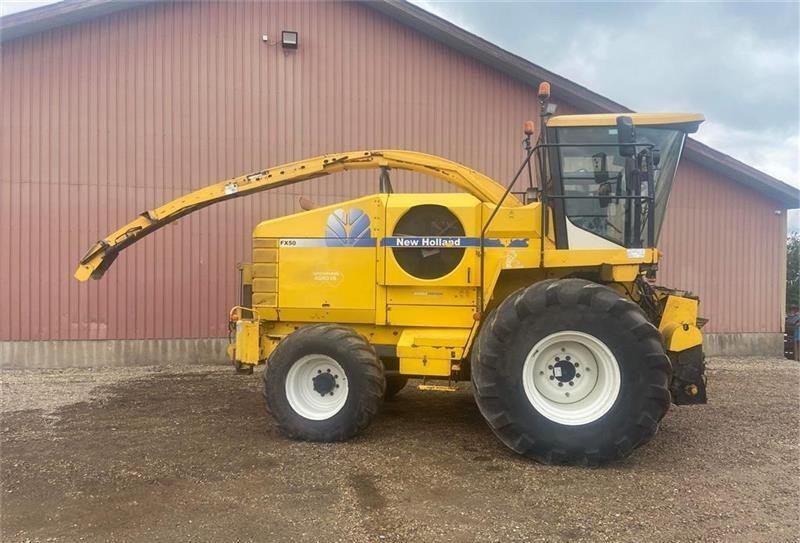 new holland forage harvester fx50 fx60.jpg