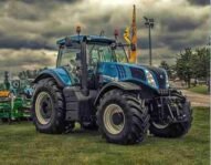 new holland t8.275 t8.300 t8.330 t8.360 t8.390 manual.jpg