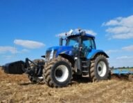 new holland t8010 t8020 t8030 t8040 tractor service repair workshop manual.jpg