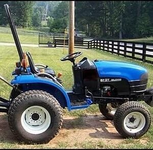 new holland tc18 tractor operator maintenance manual.jpg