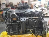 saa6d107e 1 komatsu.jpg