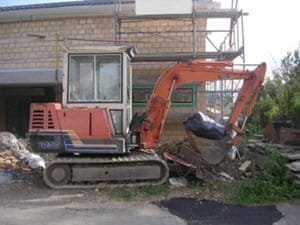 takeuchi tb36 operators manual and parts manual 2.jpg