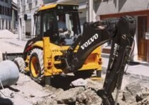 volvo bl61 parts manual.jpg