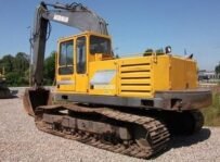 volvo ec230b excavator service parts catalogue manual.jpg