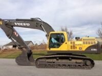 volvo ec330c ld ec330cld excavator service repair manual.jpg
