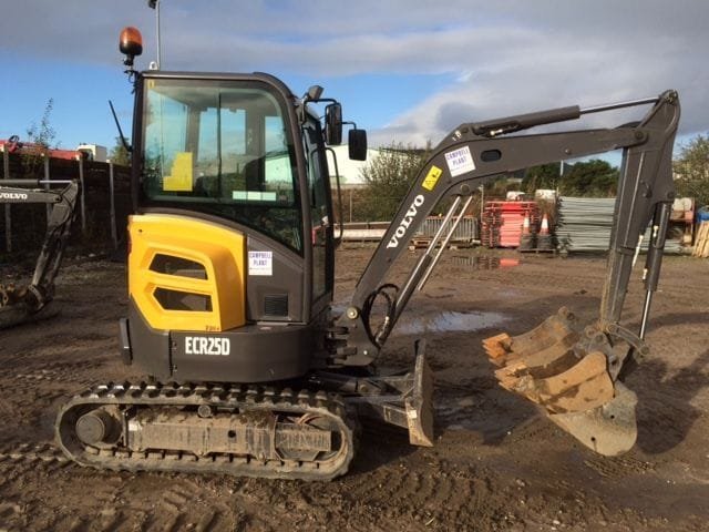volvo ecr25d compact excavator workshop service repair manual.jpg
