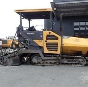 volvo p8820c abg tracked paver service manual.jpg