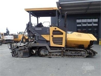 volvo p8820c abg tracked paver service manual.jpg