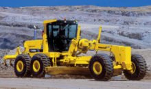 Komatsu GD825A-2 Motor Grader Workshop Service Repair Manual